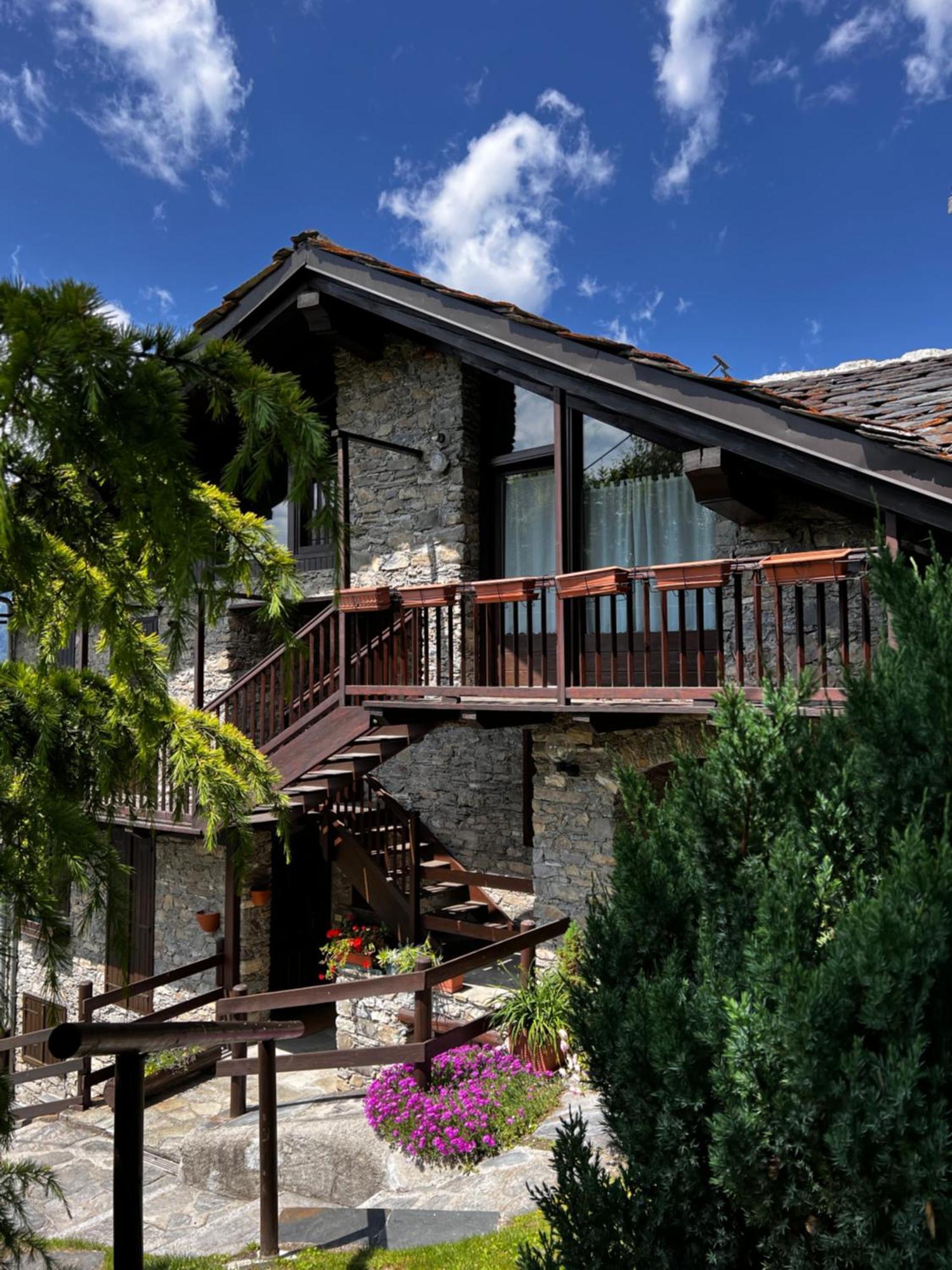 Chalet Cheverel Remondey Luaran gambar